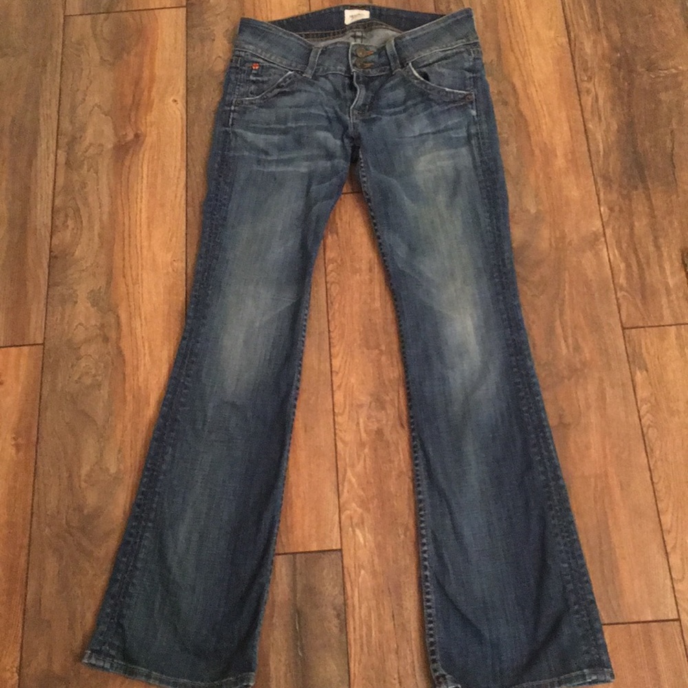 Hudson Petite Bootcut Jeans. Size 26.